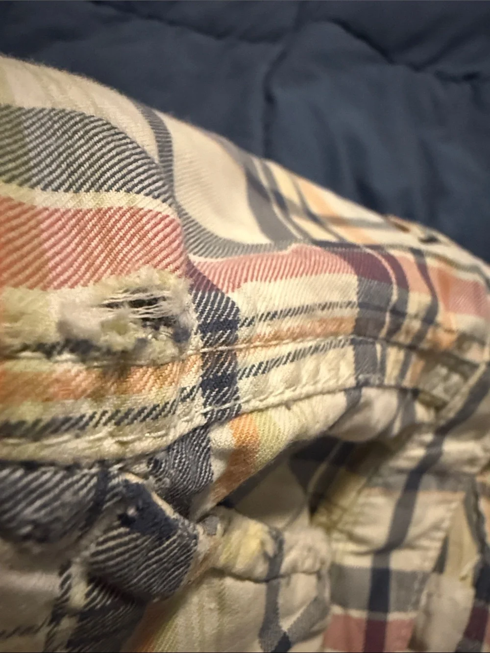 Hollister Plaid Shorts in Cream, Navy & Orange